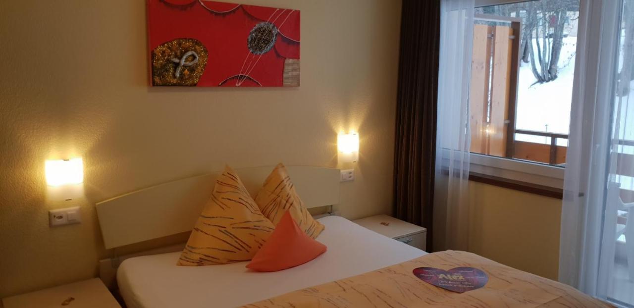 לויקרבאד Hotel Alex מראה חיצוני תמונה