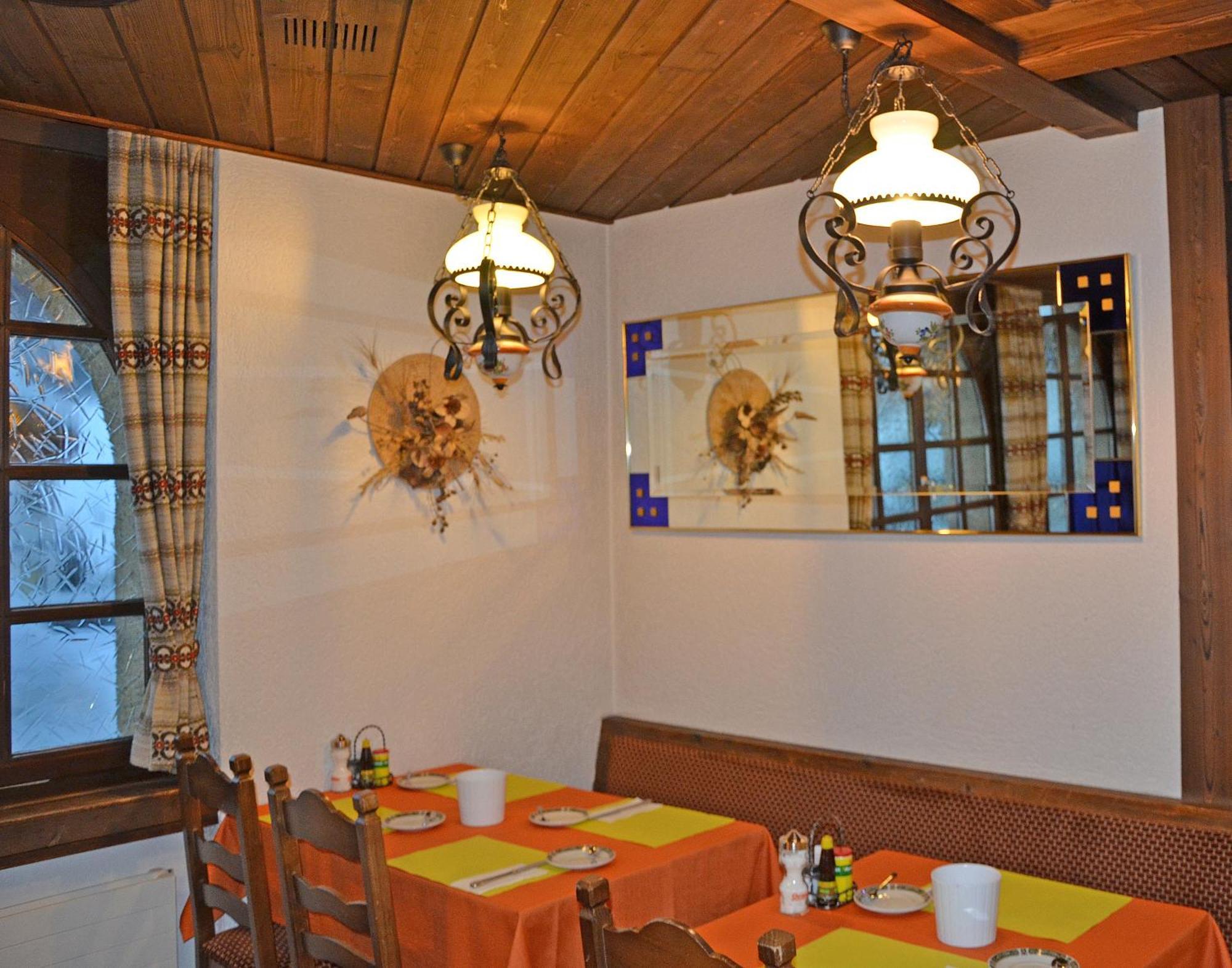 לויקרבאד Hotel Alex מראה חיצוני תמונה