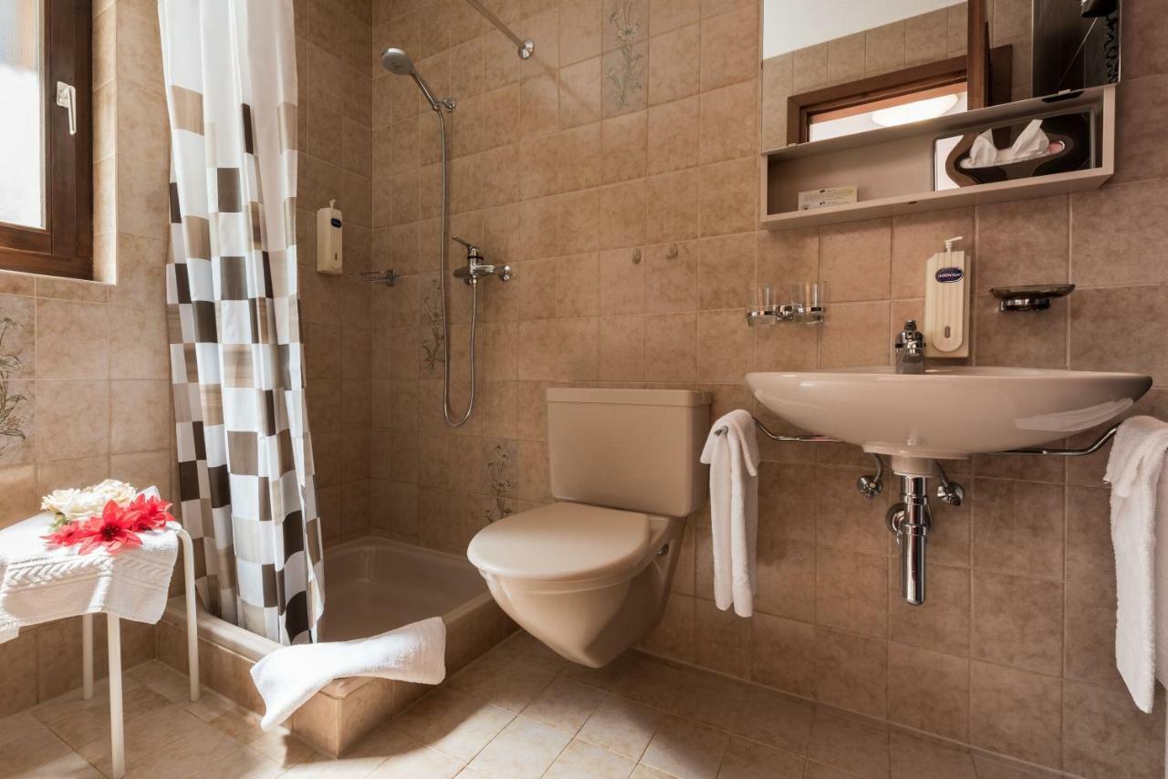 לויקרבאד Hotel Alex מראה חיצוני תמונה